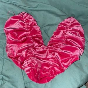 heart shaped cropped top